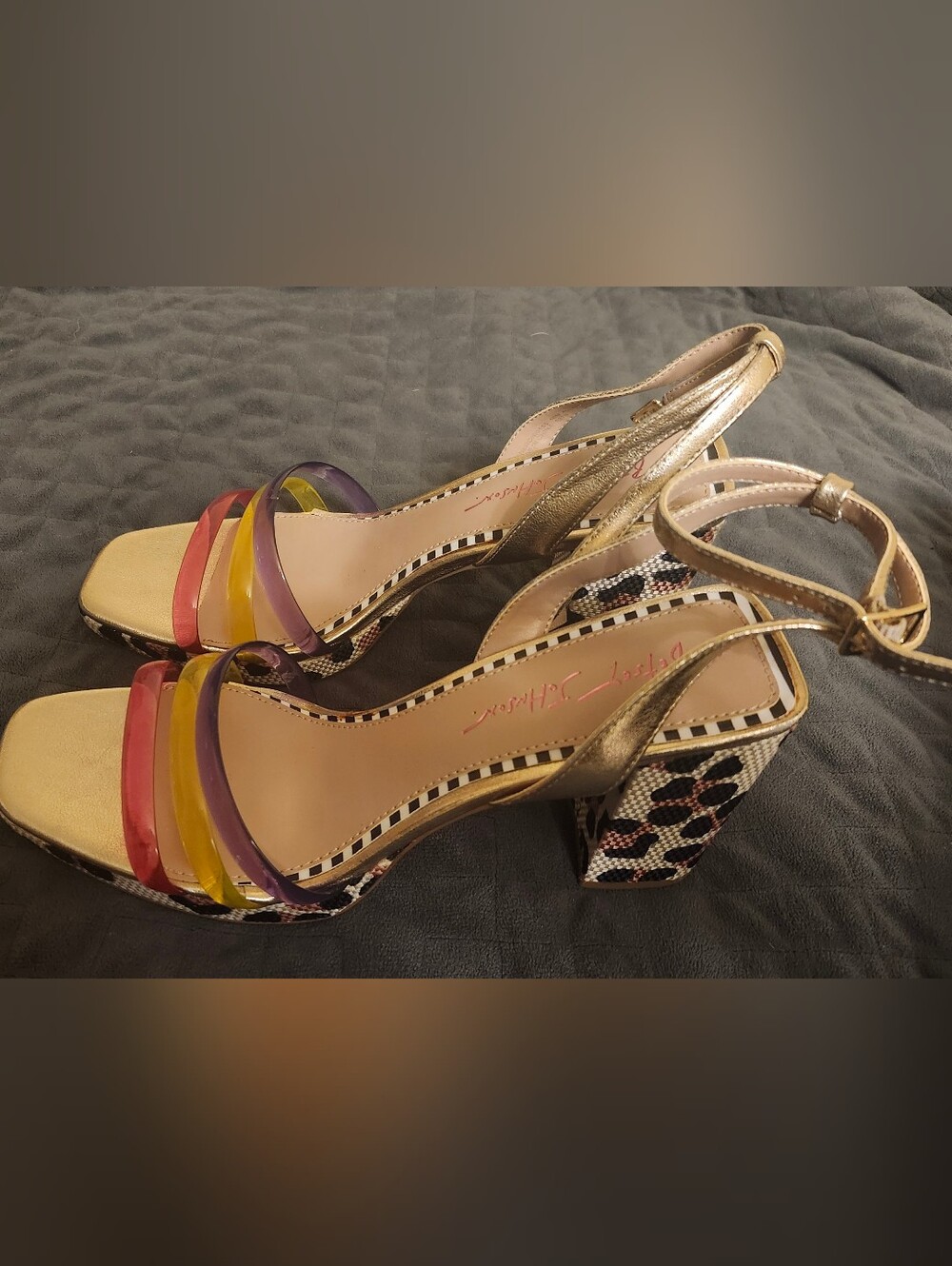 Never worn! Betsey Johnson Roni leopard print heels with multicolor jelly bands - Picture 2 of 8
